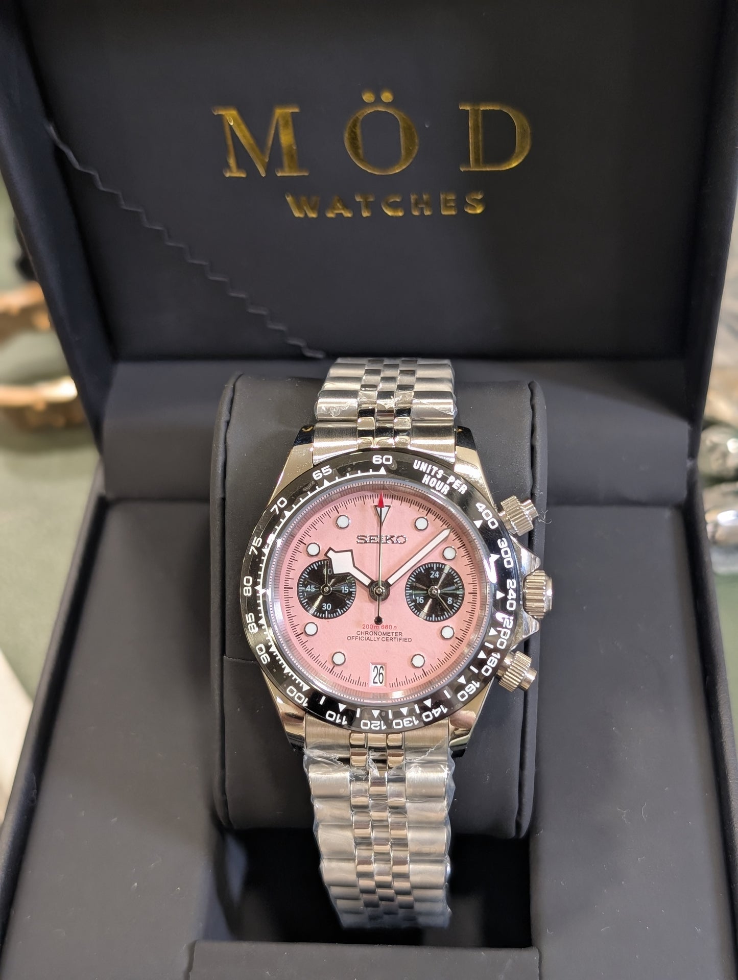 SEIKO-LEX "MS PIGGY" CHRONOGRAPH