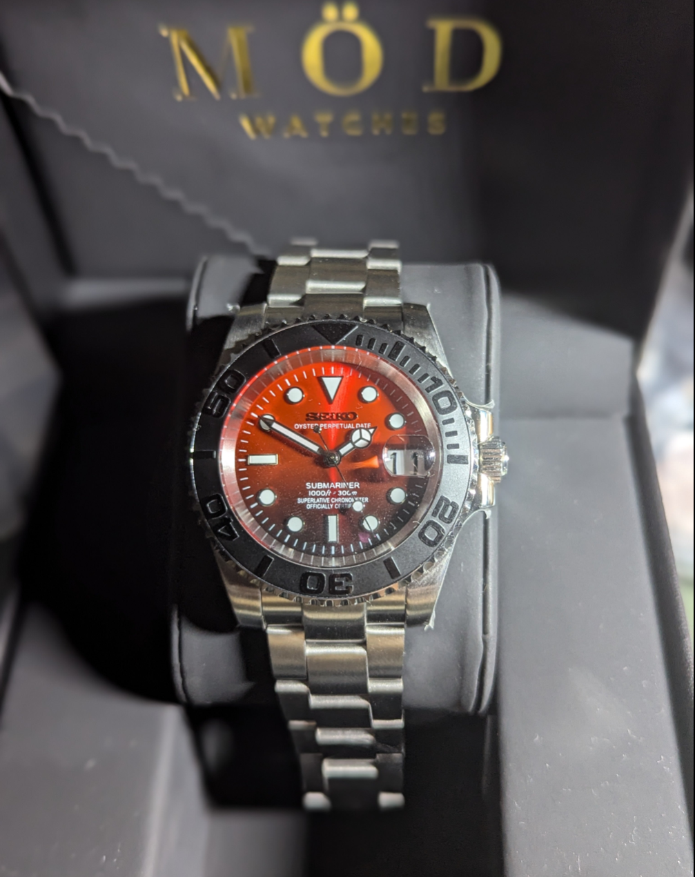 SEIKO-LEX RED OCTOBER SUB
