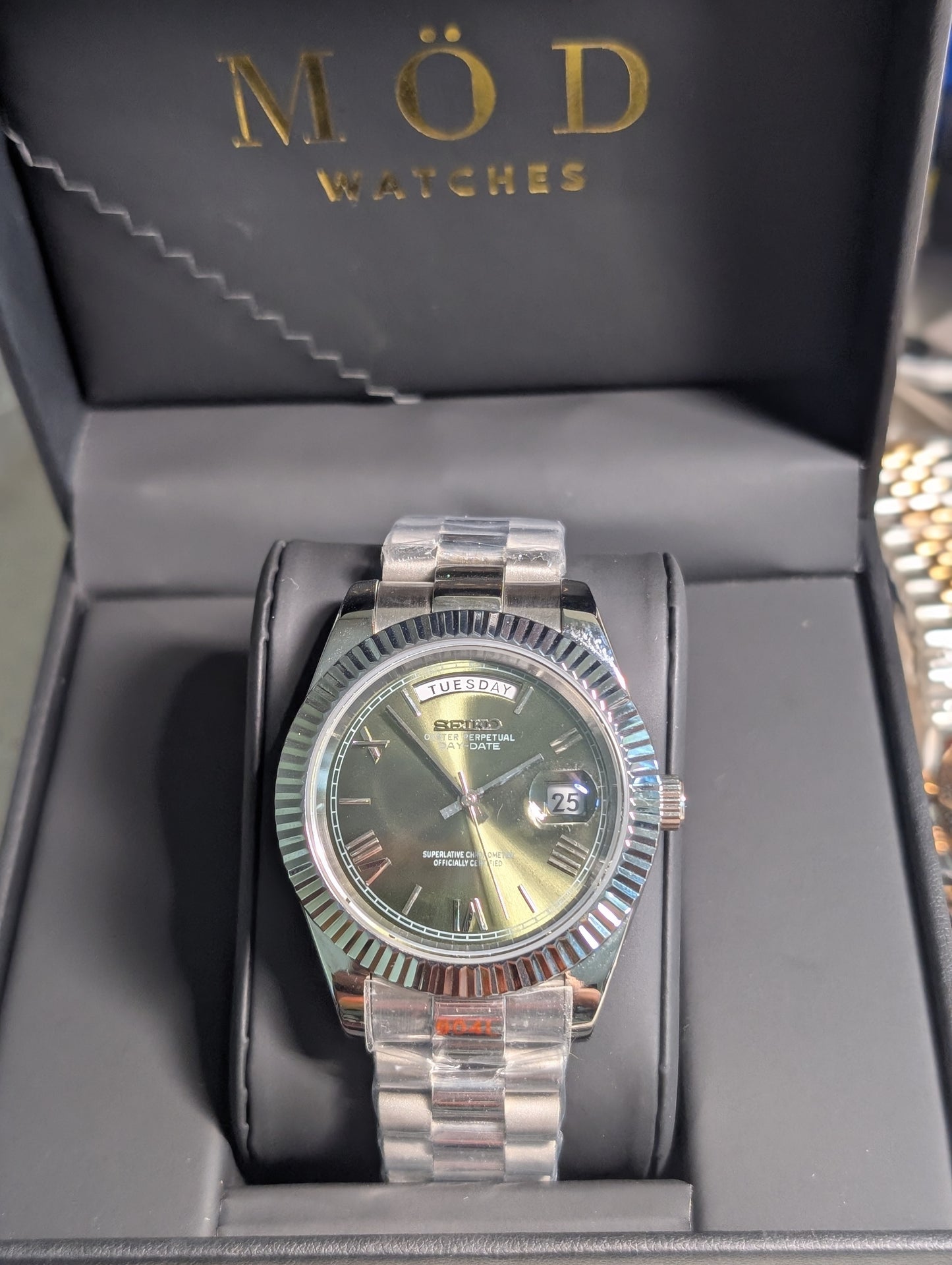 SEIKO-LEX MINT GREEN DAY-DATE