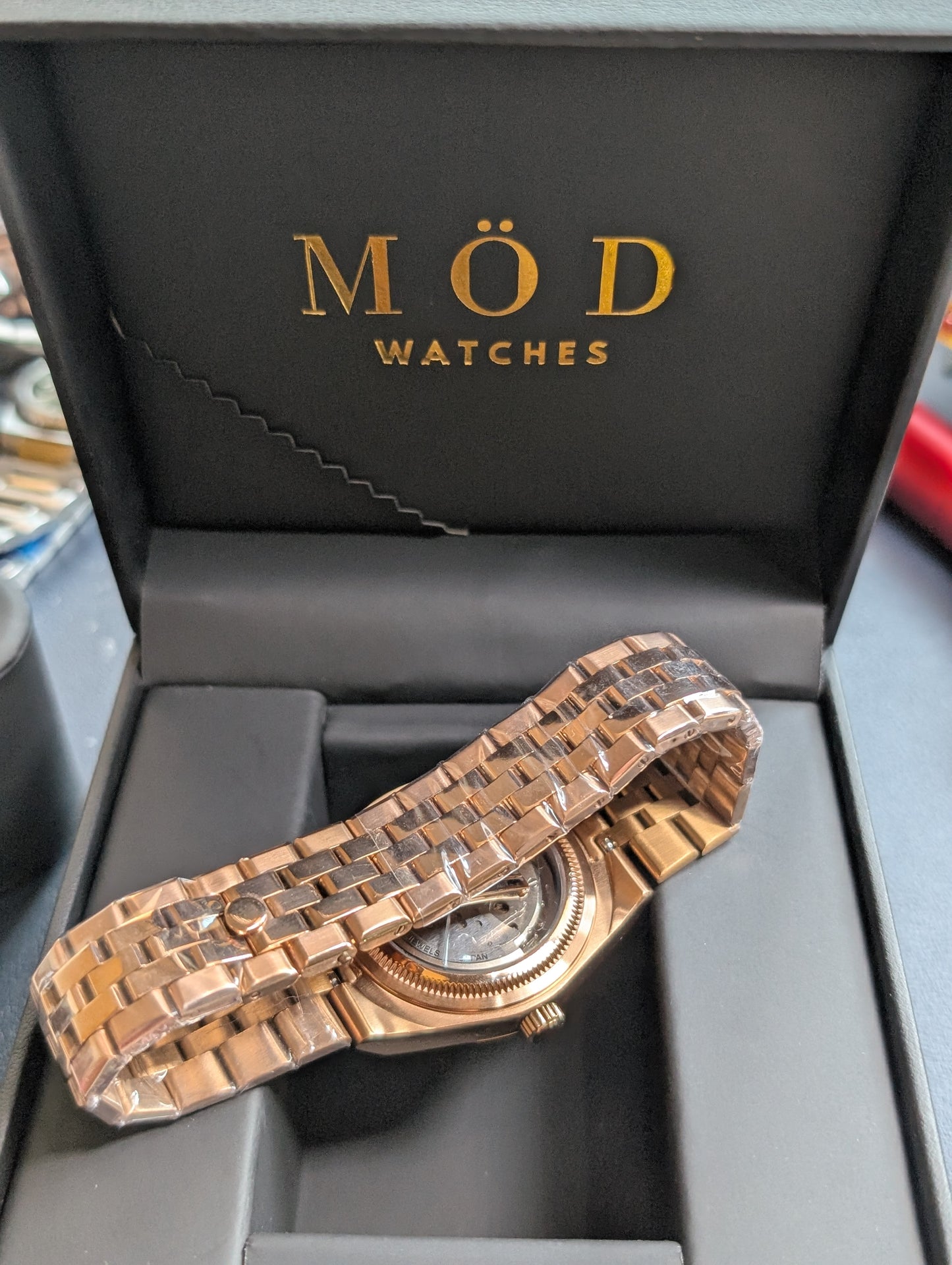 Land Dweller Rose Gold 41mm