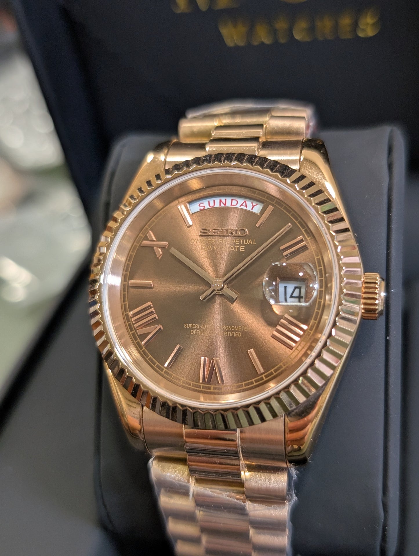 SEIKO-LEX ROSE GOLD DAY-DATE COFFEE