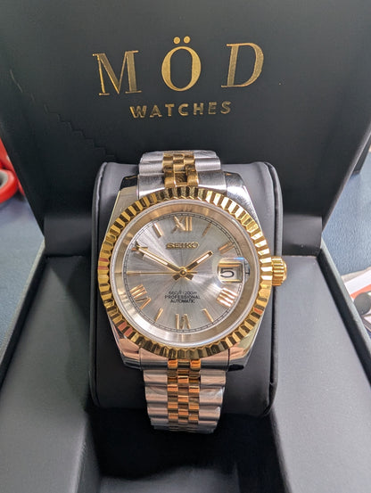Two tone Datejust Roman Dial MöD
