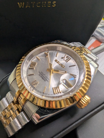 Two tone Datejust Roman Dial MöD