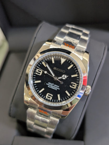 SEIKO-LEX BLACK EXPLORER (36MM)