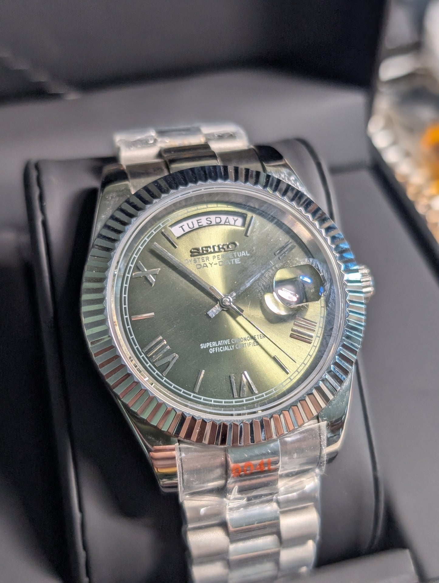 SEIKO-LEX MINT GREEN DAY-DATE
