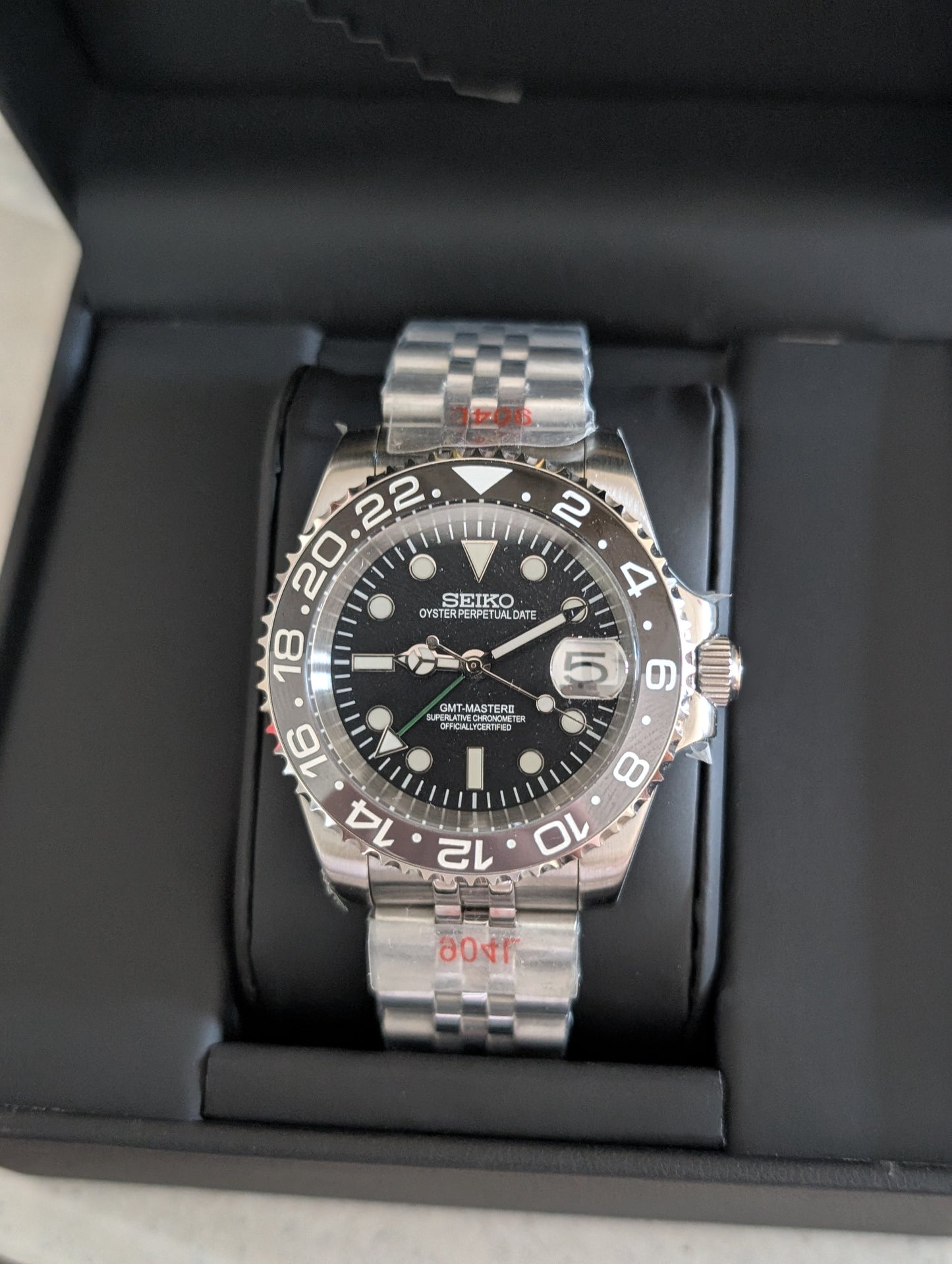 SEIKO-LEX BRUCE WAYNE GMT (JUBILEE)